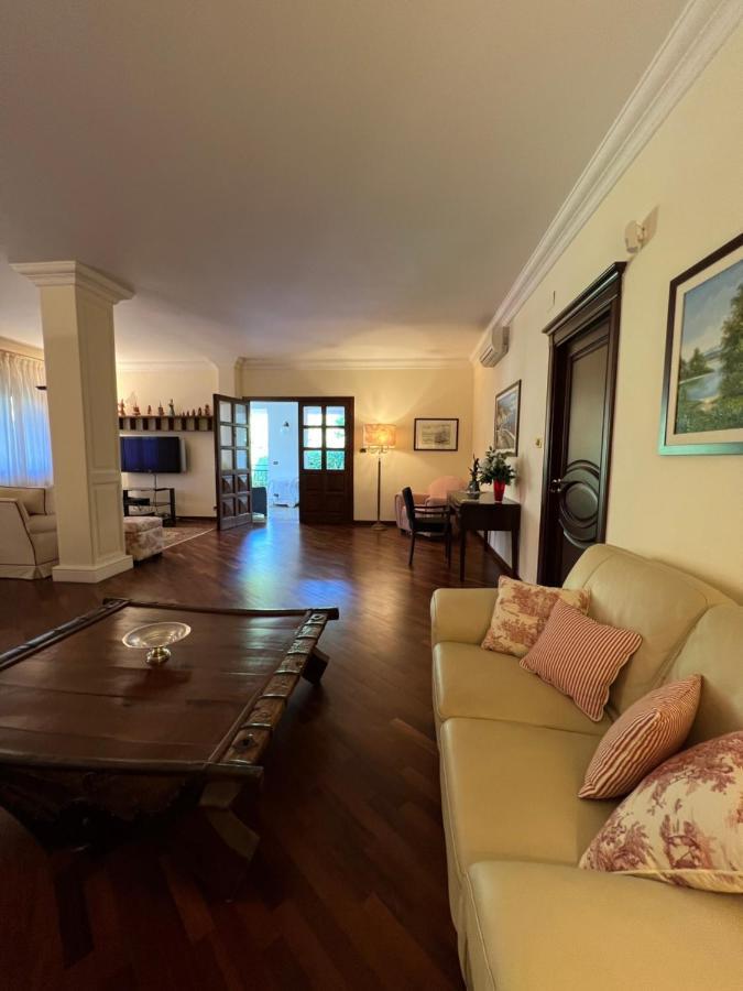 Villa Fugari Mondello Палермо Екстериор снимка